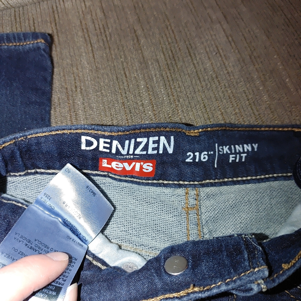SOLD! ADORABLE 4 piece Girl's Jean Bundle! - Picture 4 of 7